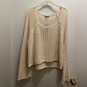 NWT Wild Fable Cream Crew Neck Sweater